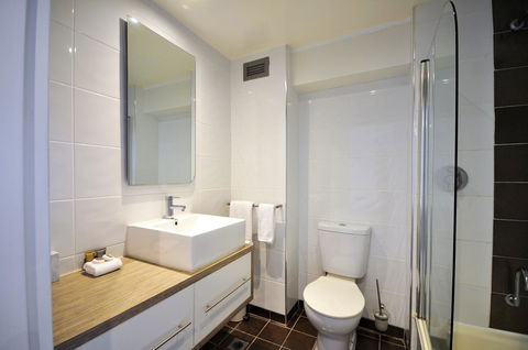 Aquarius On The Beach - Accommodation QLD 14