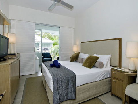 Beach Club Port Douglas Luxury Apartments - Accommodation QLD 4