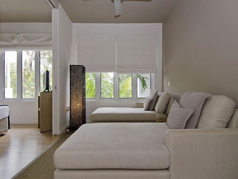 Beach Club Port Douglas Luxury Apartments - Accommodation QLD 11