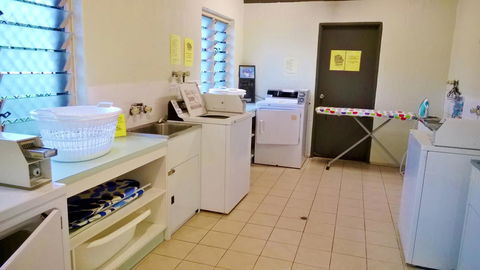 Island Leisure Resort - Accommodation QLD 27