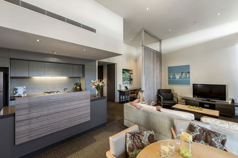 Oaks Redcliffe Mon Komo Suites - Accommodation QLD 20
