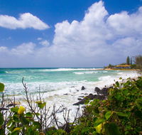 Rainbow Bay Backpackers - Accommodation QLD