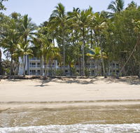 Agincourt Beachfront Apartments - Accommodation QLD