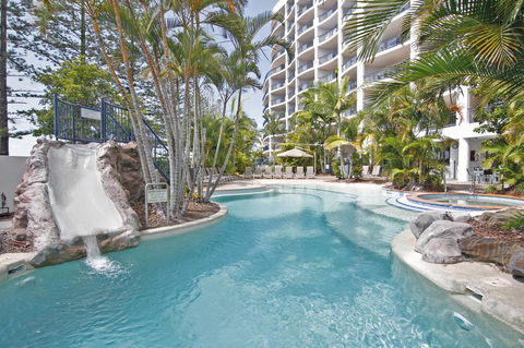 Ramada Resort By Wyndham Golden Beach - Accommodation QLD 1