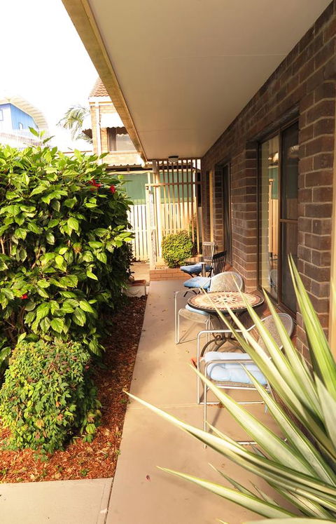 Twin Pines Motel - Accommodation QLD 22