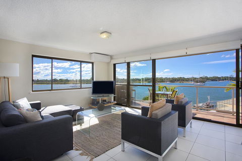 Noosa Shores Resort - Accommodation QLD 9