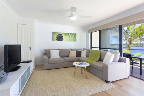 Noosa Shores Resort - Accommodation QLD 38