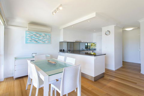 Noosa Shores Resort - Accommodation QLD 39