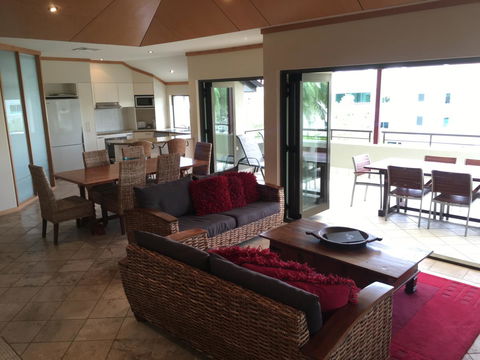 Bella Casa Noosa - Accommodation QLD 35