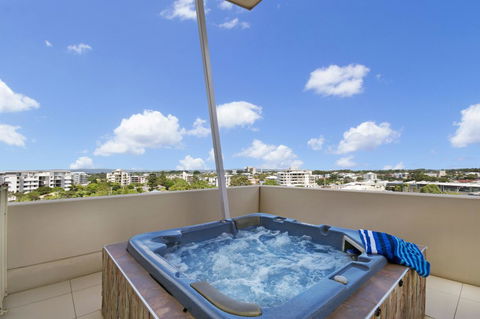 Redvue Holiday Apartments - Accommodation QLD 16