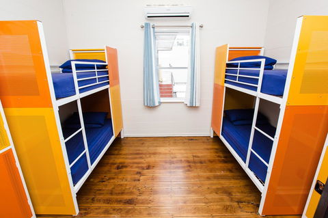 Mad Monkey Central - Accommodation QLD 6
