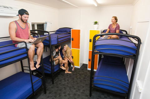 Mad Monkey Central - Accommodation QLD 21