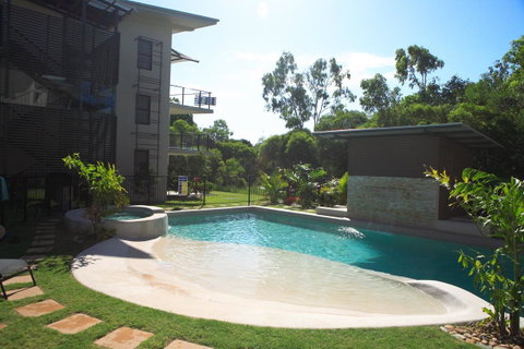 Agnes Water Beach Club - Accommodation QLD 2
