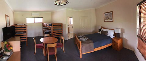 The Bearded Dragon Boutique Hotel - Accommodation QLD 8