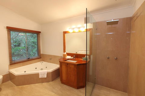 Silky Oaks Lodge - Accommodation QLD 14