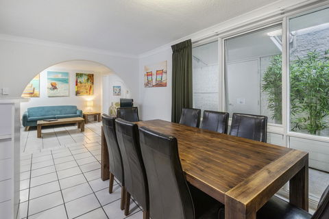 The Beach Motel Hervey Bay - Accommodation QLD 22