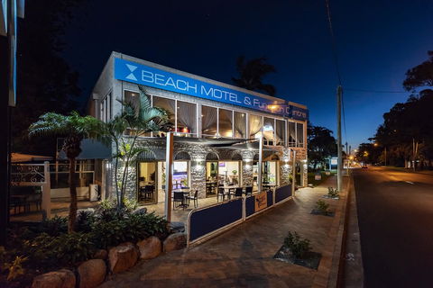 The Beach Motel Hervey Bay - Accommodation QLD 16