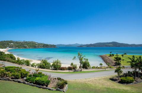Beach Lodges - Accommodation QLD 19