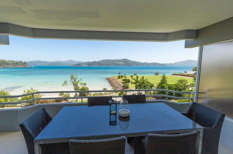 Beach Lodges - Accommodation QLD 17