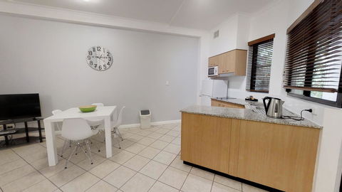 Silkari The Pavilions - Accommodation QLD 7