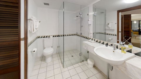 Silkari The Pavilions - Accommodation QLD 27