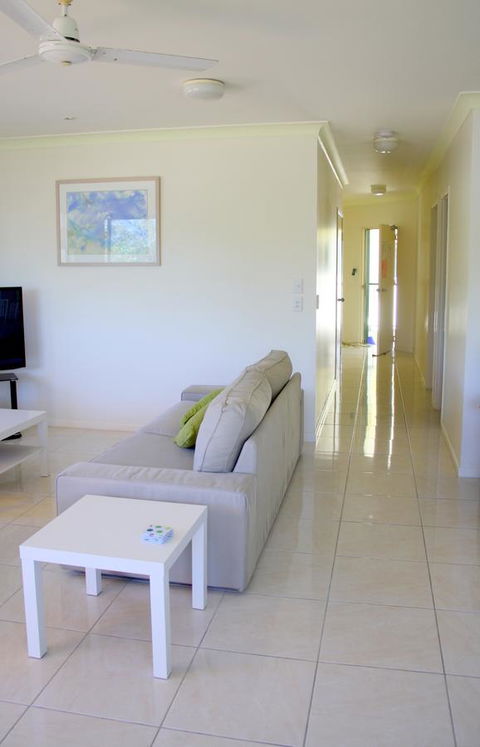 Magnetic Sunsets Resort - Accommodation QLD 5