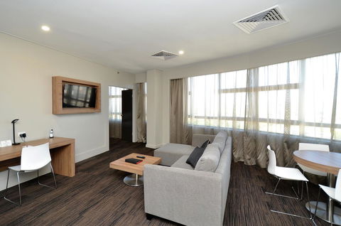 Hotel Grand Chancellor Townsville - Accommodation QLD 0