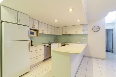 The White House Port Douglas - Accommodation QLD 22