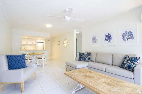 The White House Port Douglas - Accommodation QLD 5