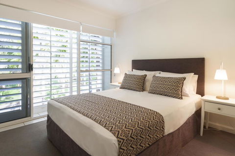 The White House Port Douglas - Accommodation QLD 6