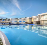 Pool Resort Port Douglas - Accommodation QLD