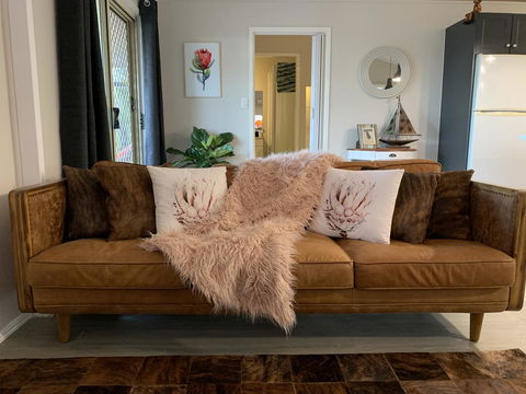Bed & Breakfast 1 Bedroom Guest House - Accommodation QLD 26
