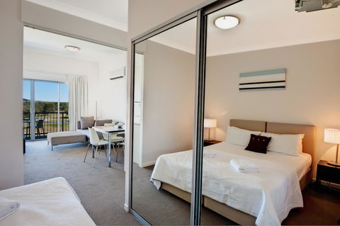 The Point Resort - Accommodation QLD 16