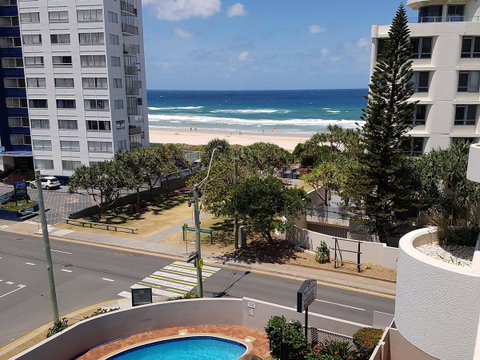 Surfers Chalet - Accommodation QLD 31