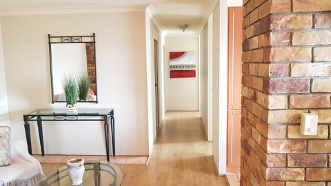 Surfers Chalet - Accommodation QLD 22