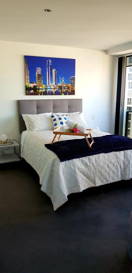 Circle Luxury Holidays - Accommodation QLD 16