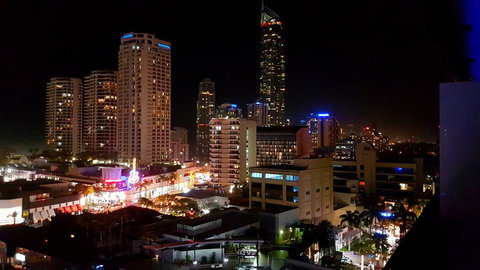 Circle Luxury Holidays - Accommodation QLD 28