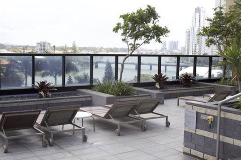 Circle Luxury Holidays - Accommodation QLD 19