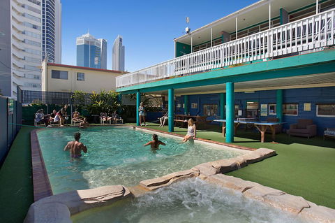 Backpackers In Paradise 18-35 Hostel - Accommodation QLD 19