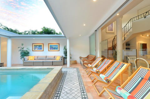 [ ANDY'S BEACH HOUSE ] - Accommodation QLD 18