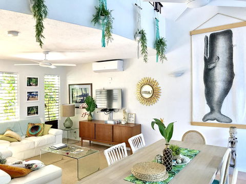 [ ANDY'S BEACH HOUSE ] - Accommodation QLD 41