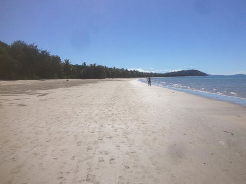 [ ANDY'S BEACH HOUSE ] - Accommodation QLD 2