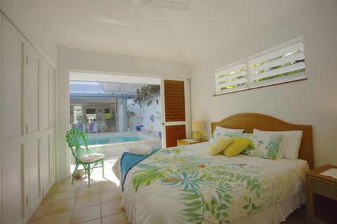 [ ANDY'S BEACH HOUSE ] - Accommodation QLD 39