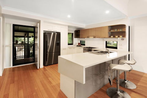 Shorelines - Accommodation QLD 14