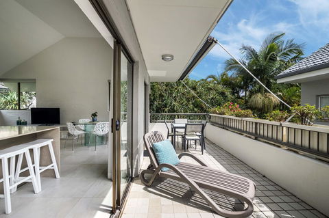 Saks On Hastings - Accommodation QLD 1