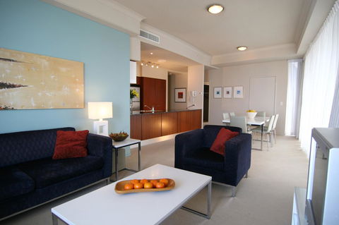 Mantra Towers Of Chevron - Accommodation QLD 17