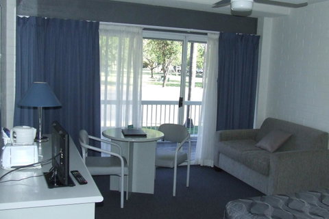 Dalby Manor Motor Inn - Accommodation QLD 37