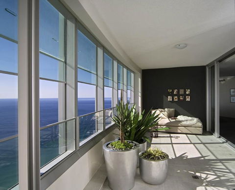 Q1 Resort & Spa - Official - Accommodation QLD 30
