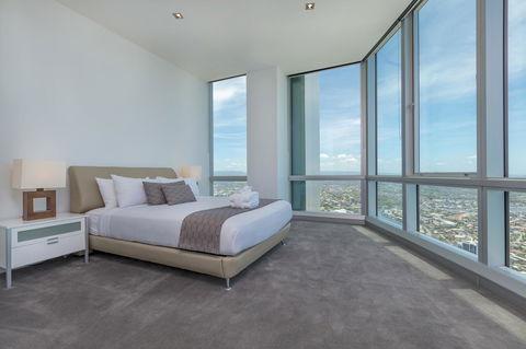 Q1 Resort & Spa - Official - Accommodation QLD 42