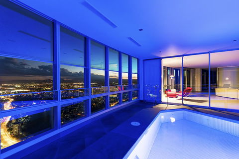 Q1 Resort & Spa - Official - Accommodation QLD 37
